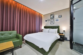 Changwon Palyong-dong Hotel Cozy